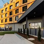 - The Niu, Flux By Ihg Hotel 3*