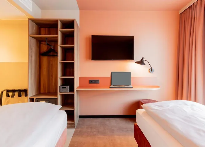 - The Niu, Flux By Ihg Отель 3*