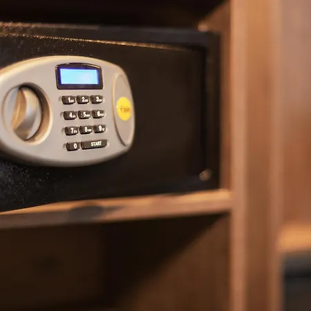 Hotel - The Niu, Flux By Ihg 3*