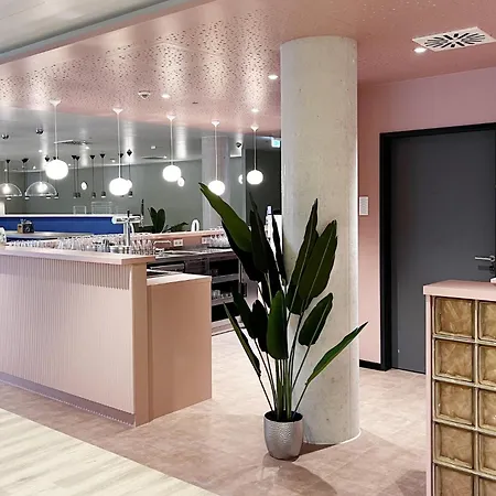 - The Niu, Flux By Ihg Hotel 3*