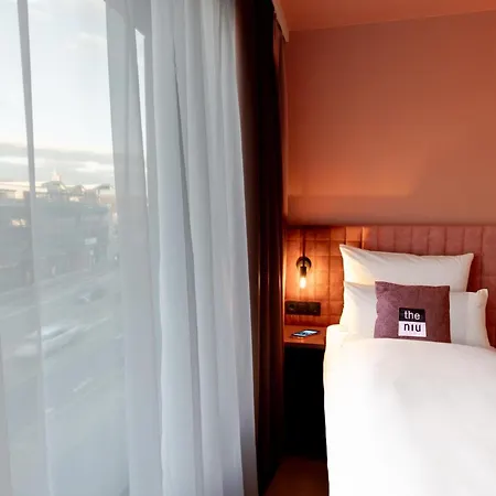 - The Niu, Flux By Ihg