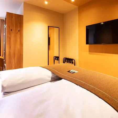 - The Niu, Flux By Ihg Hotel