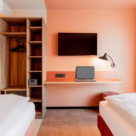 - The Niu, Flux By Ihg Hotel *