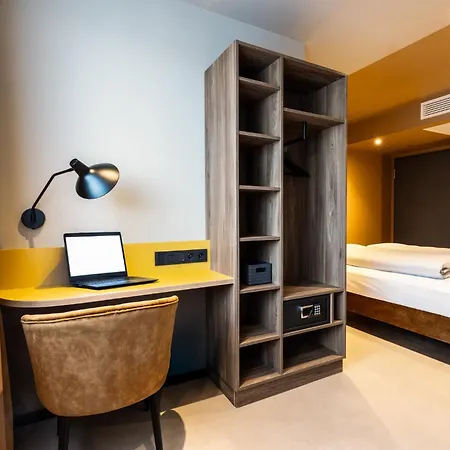 - The Niu, Flux By Ihg 3* Passau