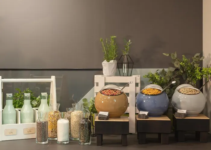 - The Niu, Flux By Ihg