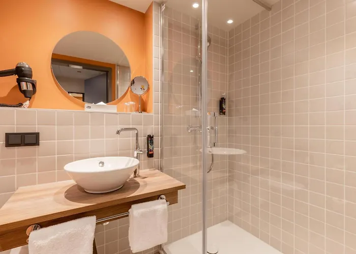 - The Niu, Flux By Ihg Hotel 3*