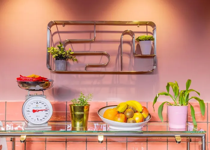 - The Niu, Flux By Ihg Hotel