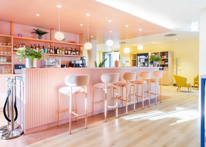 - The Niu, Flux By Ihg 3*