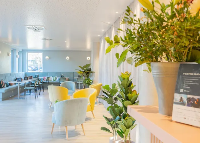 - The Niu, Flux By Ihg Passau